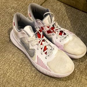 Nike Kyrie Flytrap Basketball Shoes 13